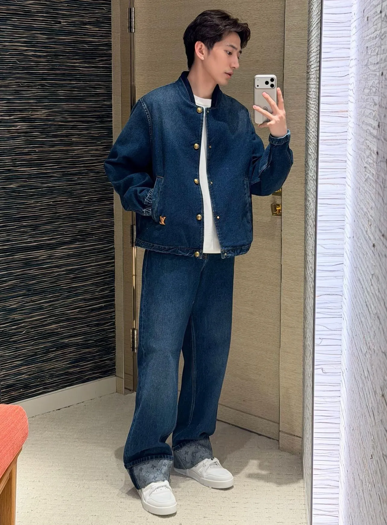 Louis Vuitton/